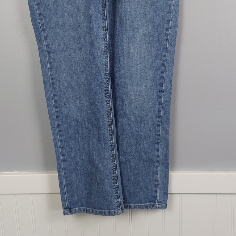 Straight Leg Medium Wash Jeans by NRJ, size 2p - Picture 3 of 6